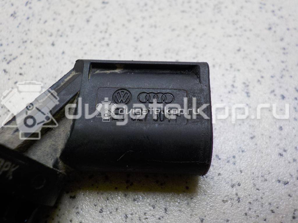 Фото Колпачок  4E0927804D для Volkswagen Phaeton 3D / Golf {forloop.counter}}