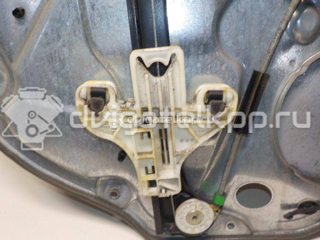 Фото Стеклоподъемник механ. задний правый  6Q4839462D для Volkswagen Polo / Golf {forloop.counter}}