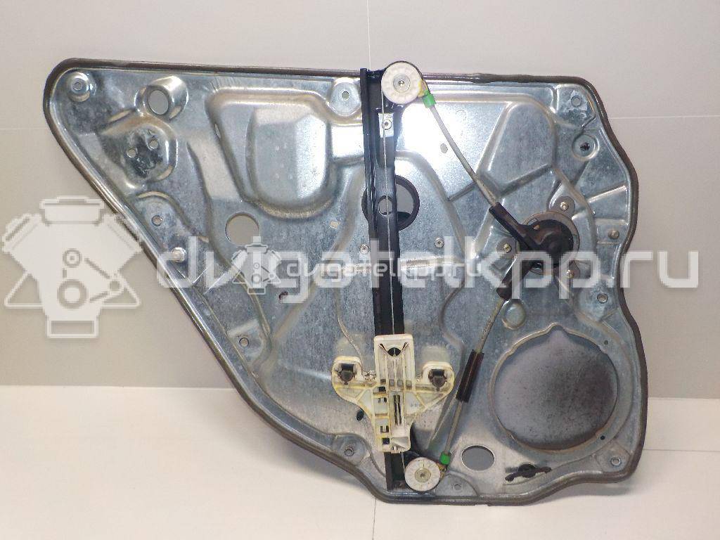 Фото Стеклоподъемник механ. задний правый  6Q4839462D для Volkswagen Polo / Golf {forloop.counter}}