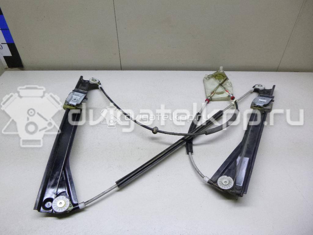 Фото Стеклоподъемник электр. передний правый  6R3837462C для Volkswagen Polo {forloop.counter}}