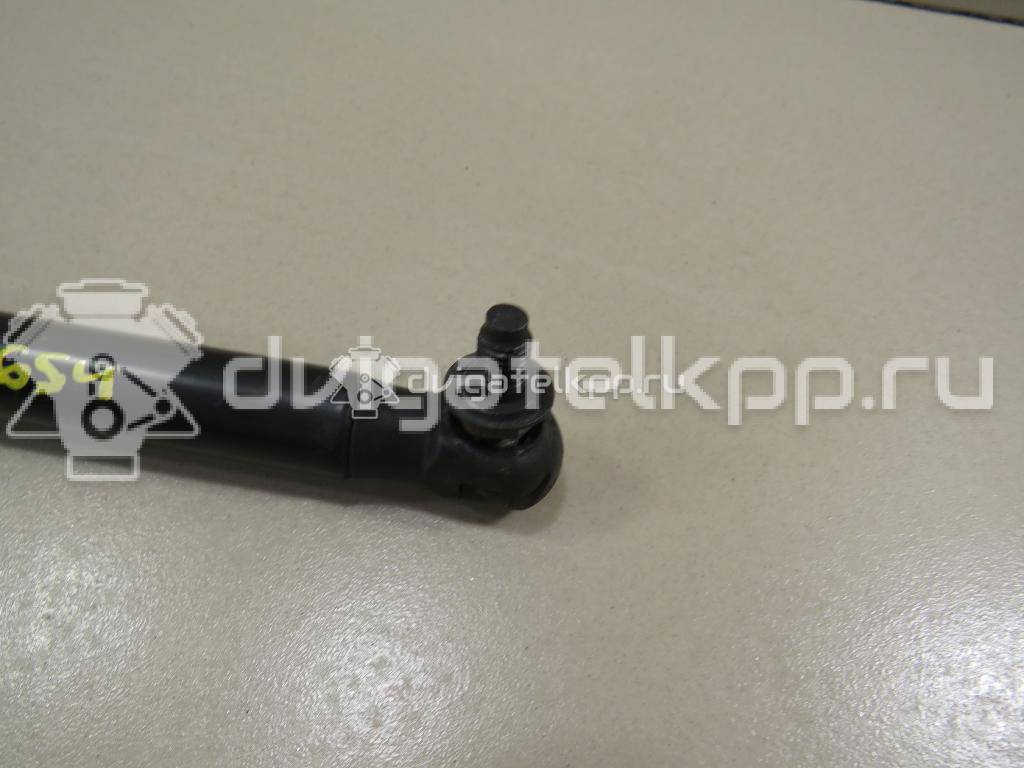 Фото Амортизатор двери багажника  6R6827550A для Volkswagen Polo / Jetta {forloop.counter}}