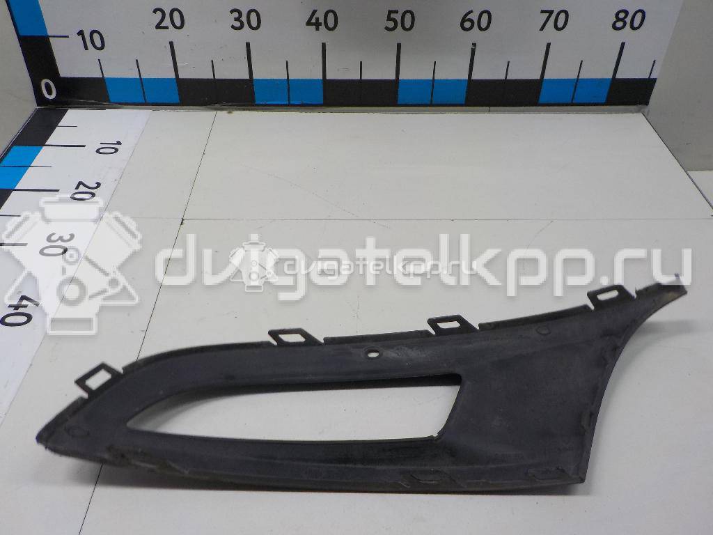 Фото Решетка в бампер правая  6R0853666D9B9 для Volkswagen Polo {forloop.counter}}