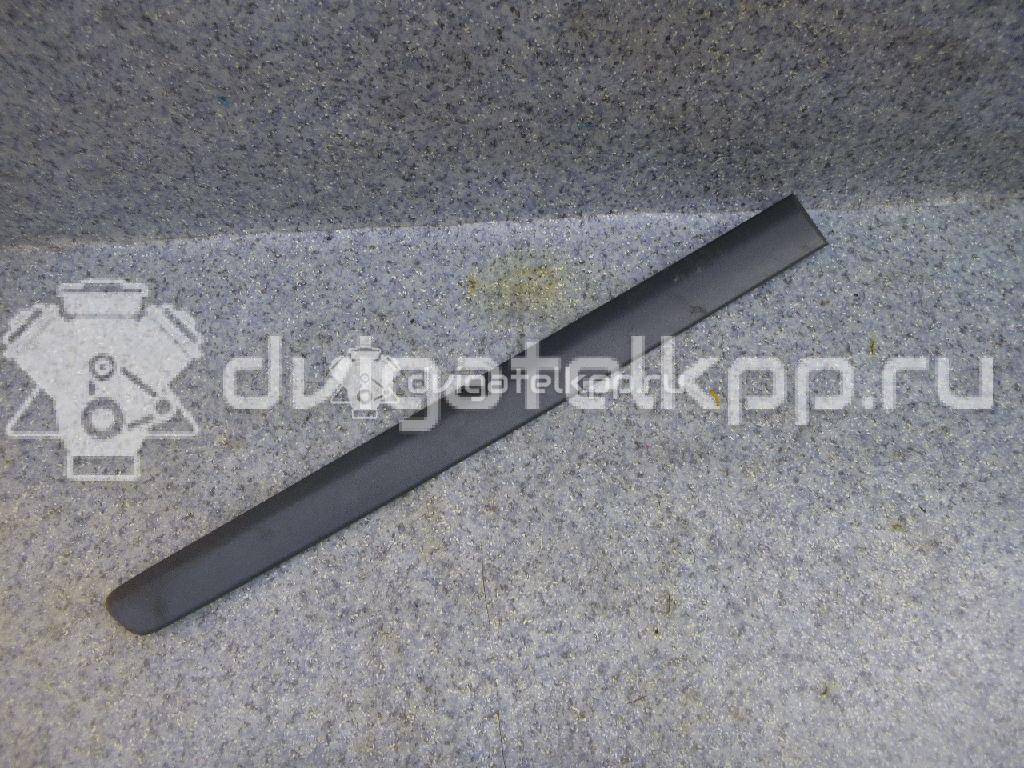 Фото Молдинг задней правой двери  6Q48537549B9 для Volkswagen Polo {forloop.counter}}