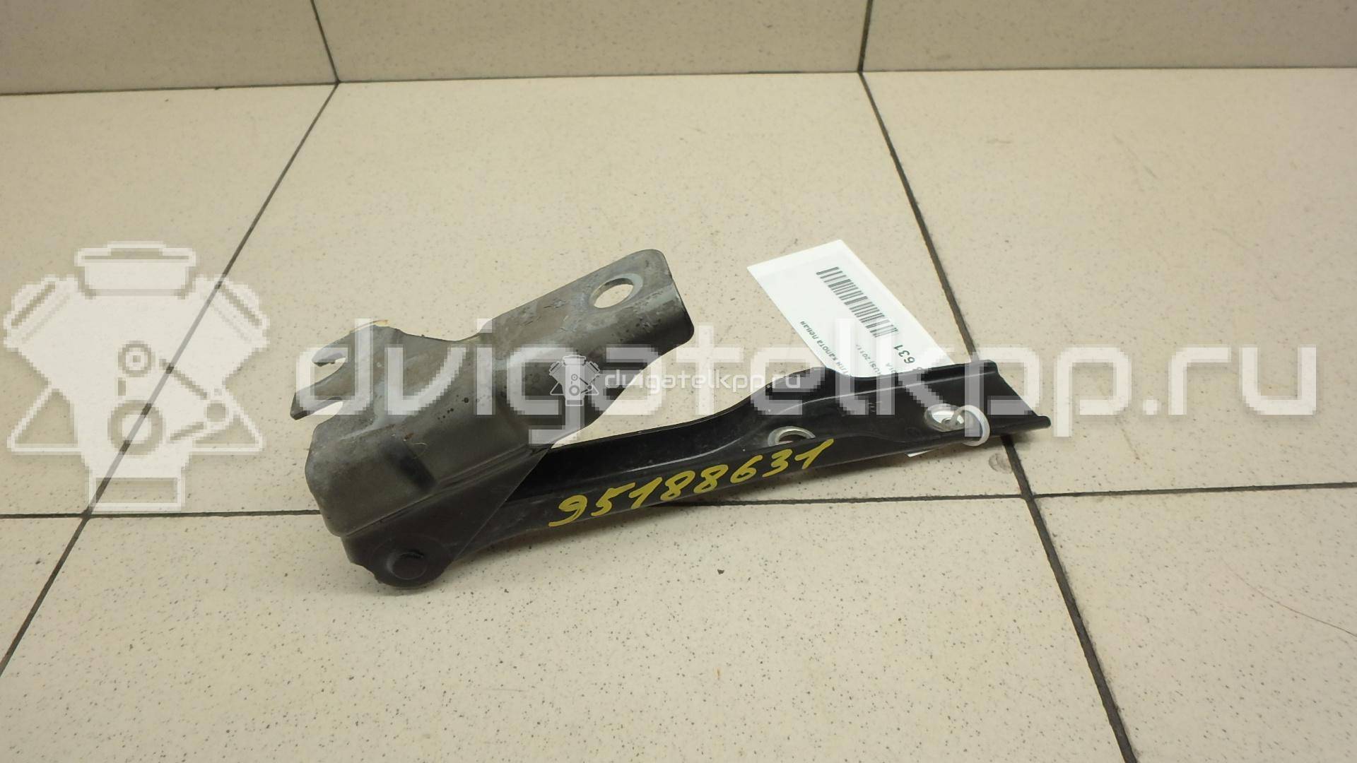 Фото Петля капота левая  6R0823301A для Volkswagen Polo {forloop.counter}}
