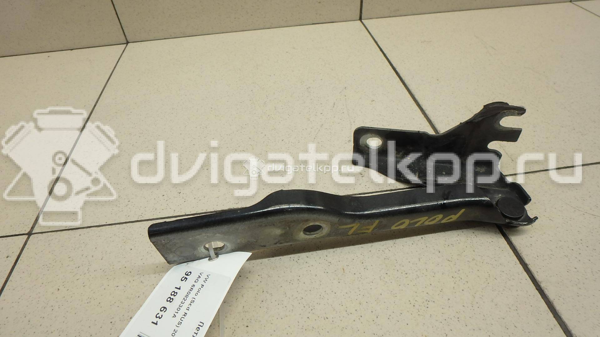 Фото Петля капота левая  6R0823301A для Volkswagen Polo {forloop.counter}}