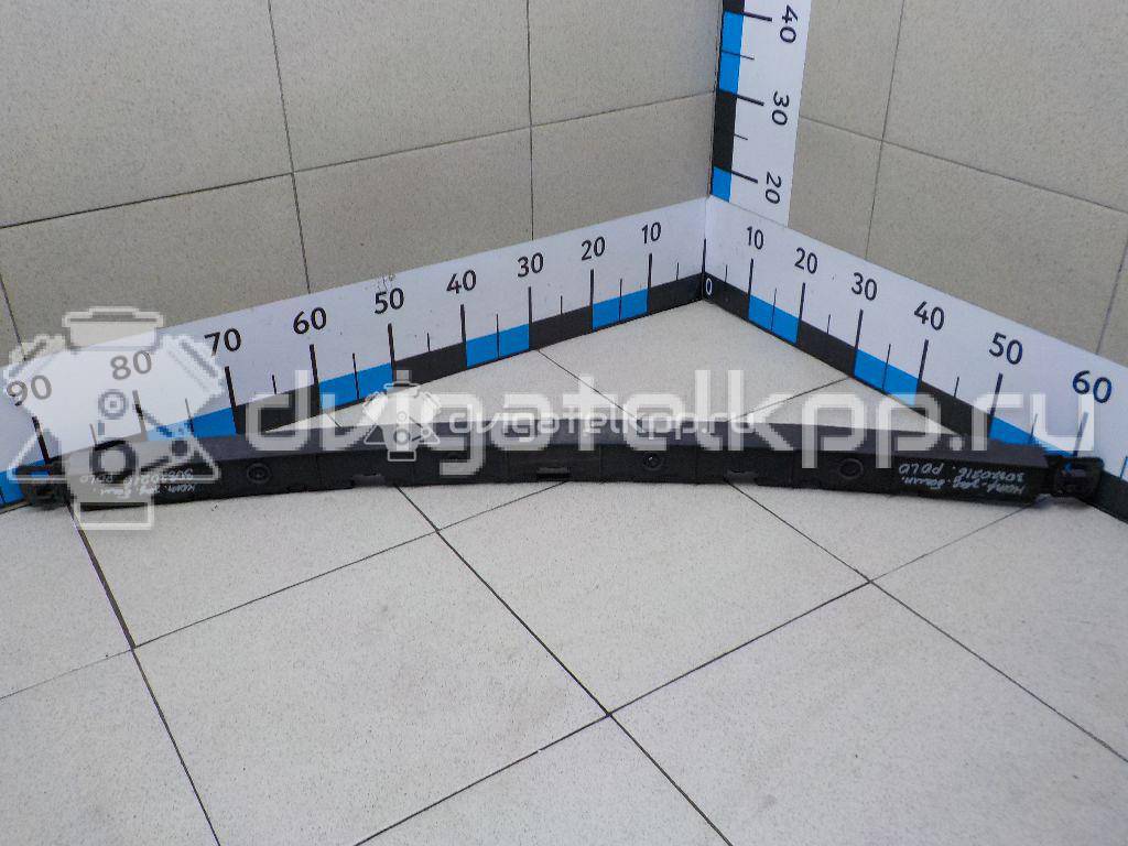 Фото Направляющая заднего бампера  6Q6807863 для Volkswagen Polo / Golf {forloop.counter}}