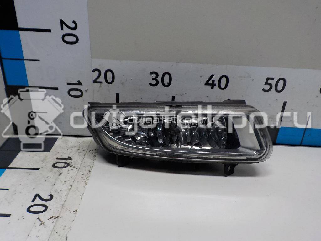 Фото Фара противотуманная правая  6R0941062C для Volkswagen Polo / Jetta {forloop.counter}}