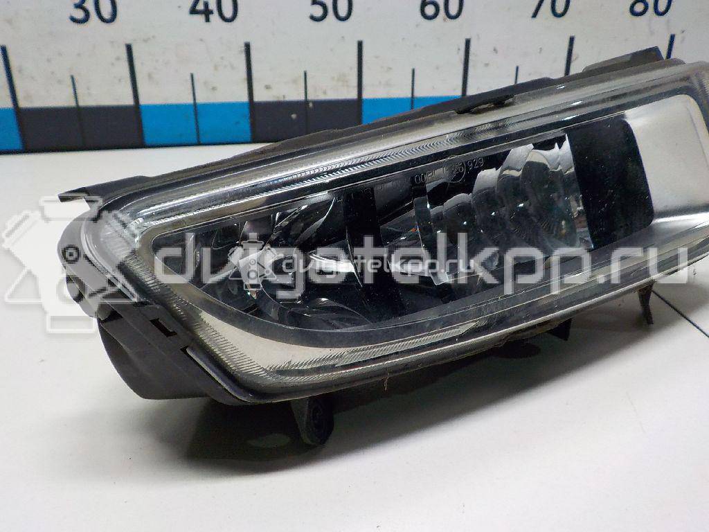 Фото Фара противотуманная правая  6R0941062C для Volkswagen Polo / Jetta {forloop.counter}}