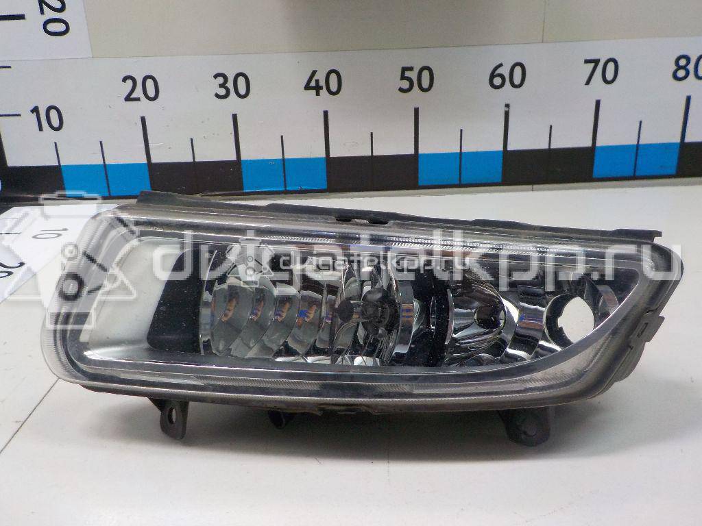Фото Фара противотуманная левая  6R0941061B для Volkswagen Polo / Jetta {forloop.counter}}