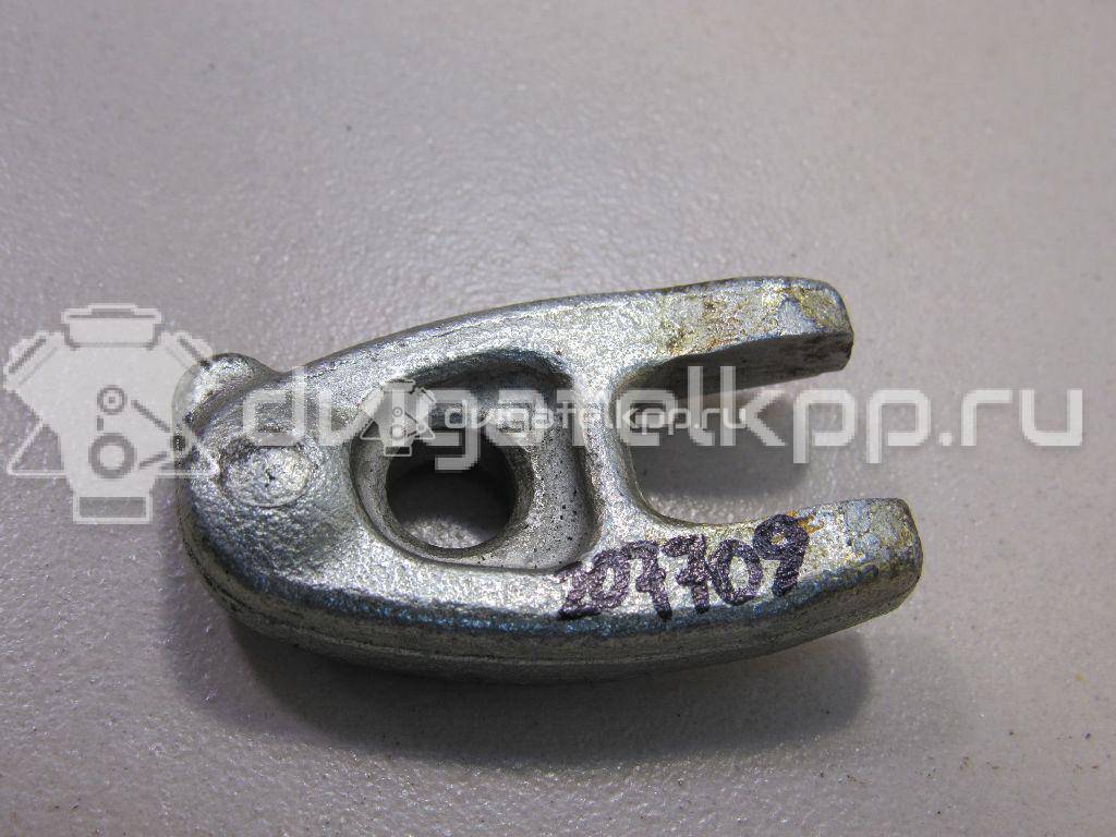 Фото Кронштейн форсунки для двигателя K9K 732 для Renault Grand 106 л.с 8V 1.5 л Дизельное топливо 8200433867 {forloop.counter}}