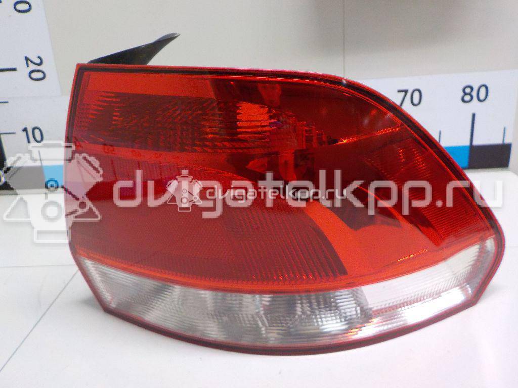 Фото Фонарь задний правый  6RU945096E для Volkswagen Polo / Jetta {forloop.counter}}