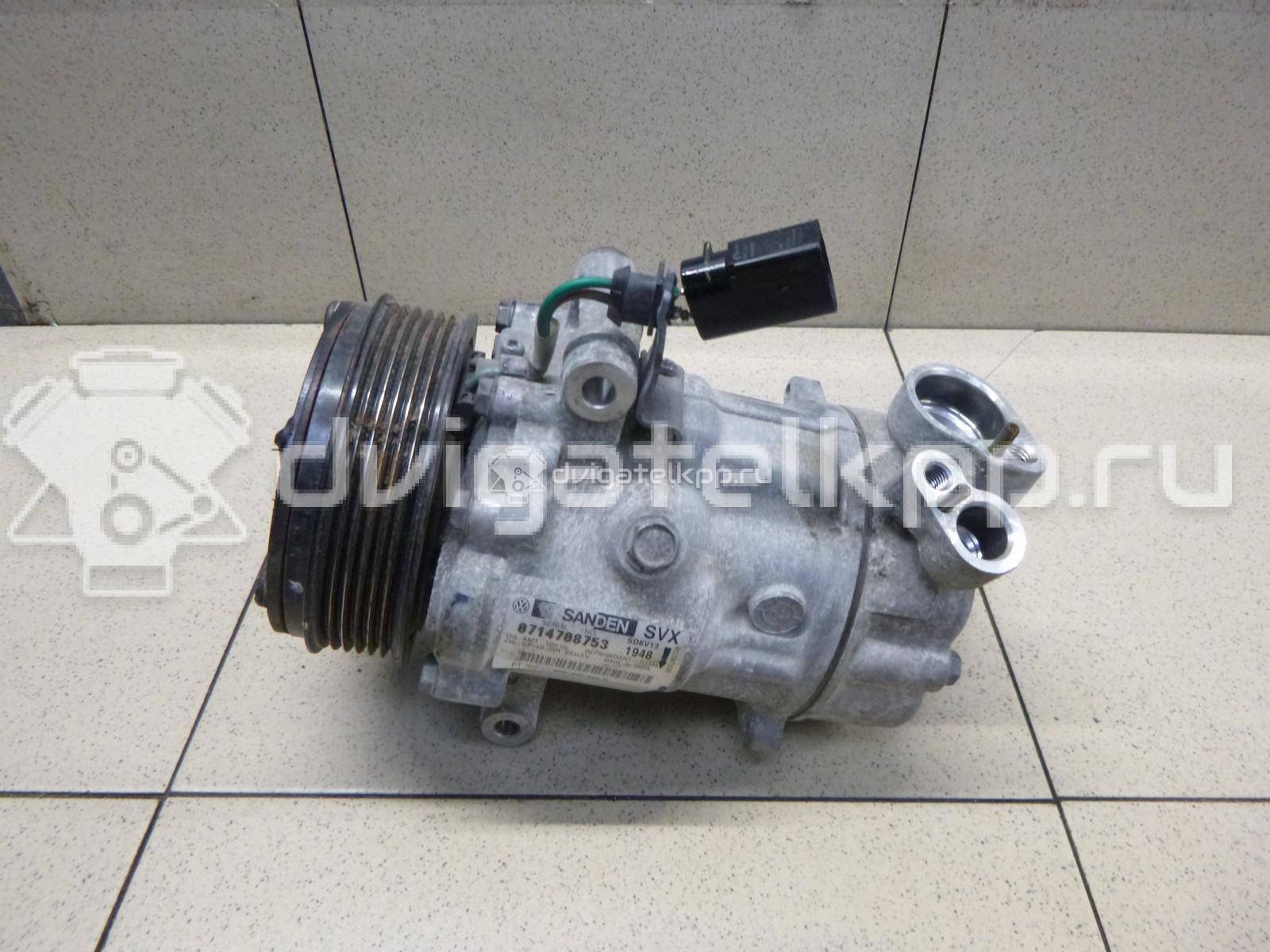 Фото Компрессор системы кондиционирования  6RF820803C для Volkswagen Load Up 121, 122, Bl1, Bl2 / Up 121, 122, Bl1, Bl2 {forloop.counter}}