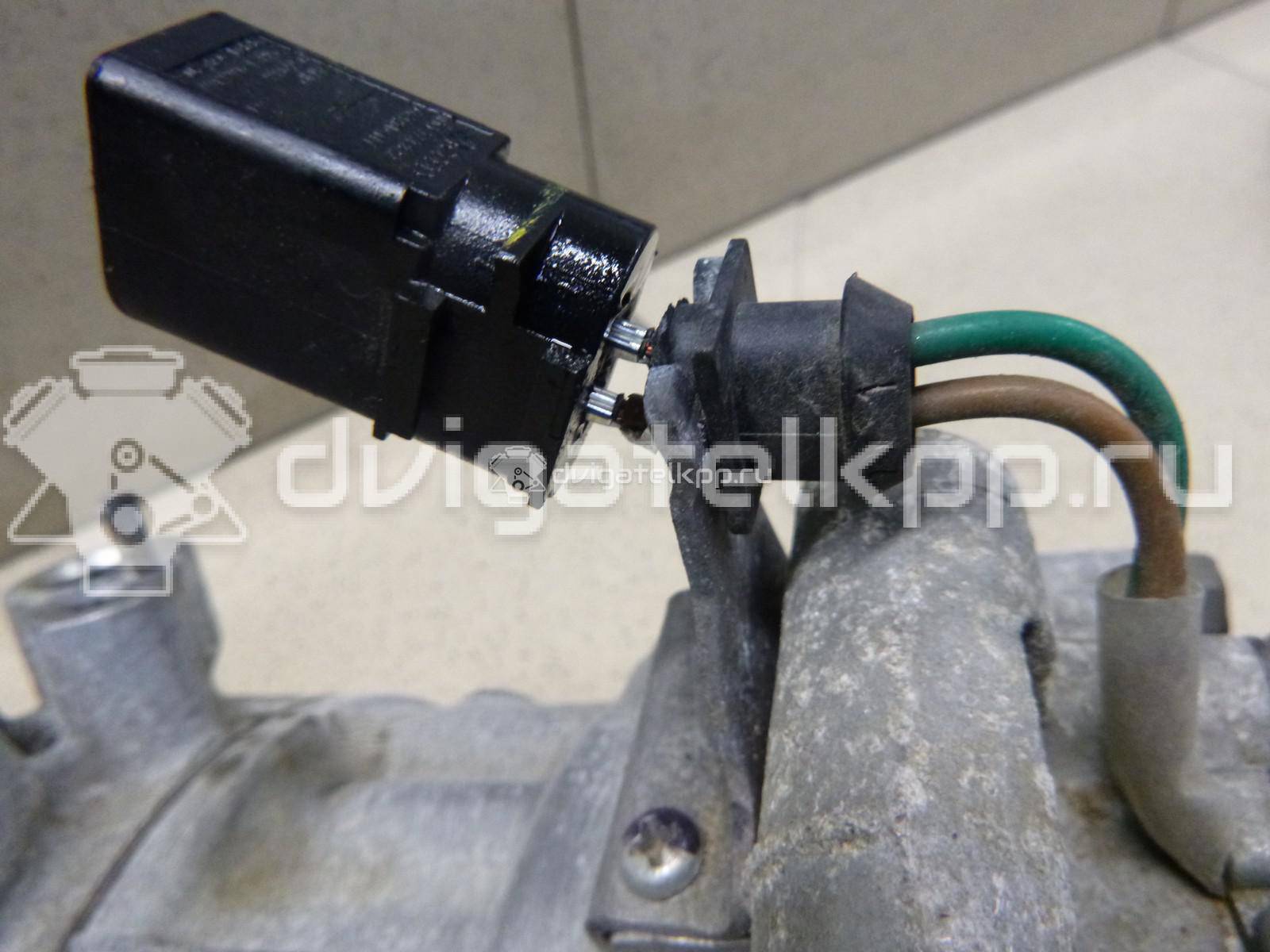 Фото Компрессор системы кондиционирования  6RF820803C для Volkswagen Load Up 121, 122, Bl1, Bl2 / Up 121, 122, Bl1, Bl2 {forloop.counter}}