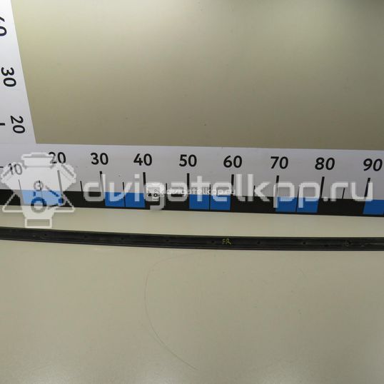 Фото Молдинг передней правой двери  6N4853516AB41 для Volkswagen Polo