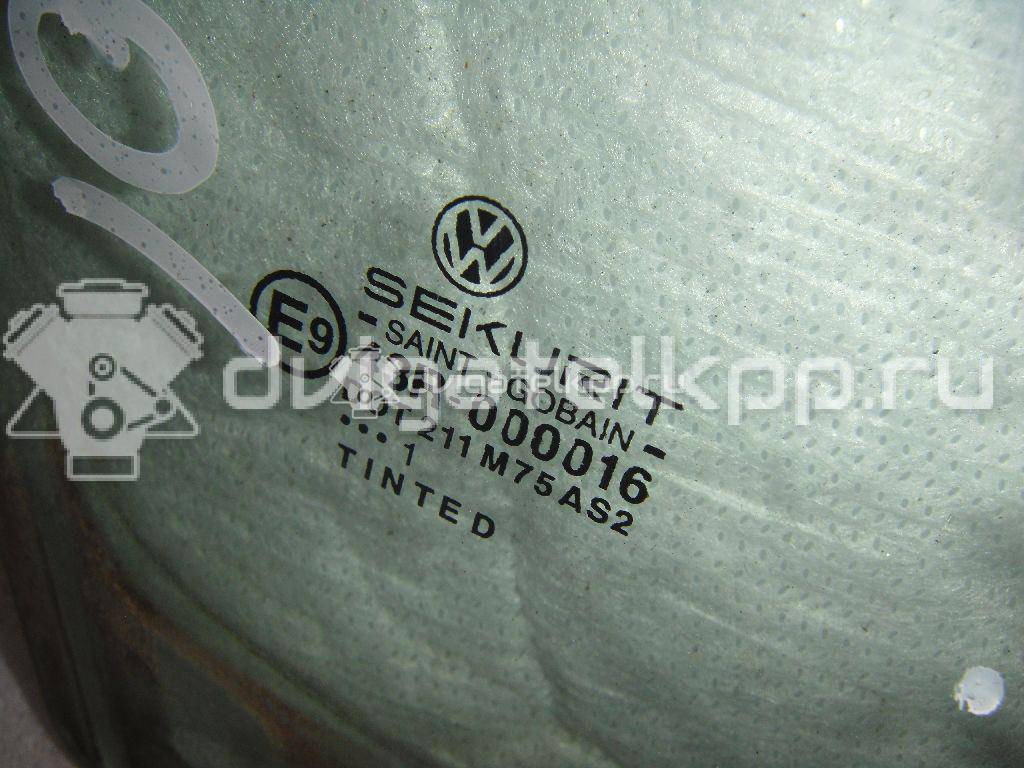 Фото Стекло двери передней правой  6N3845202A для Volkswagen Polo {forloop.counter}}