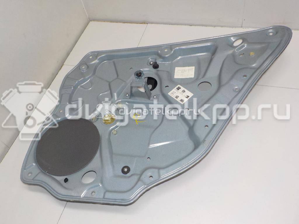 Фото Стеклоподъемник электр. задний правый  6Q4839462E для Volkswagen Polo {forloop.counter}}