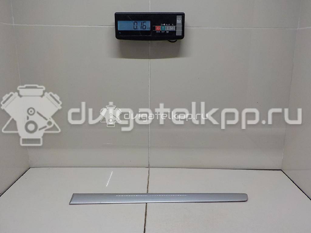 Фото Молдинг задней левой двери  6Q4853753AGRU для Volkswagen Polo {forloop.counter}}