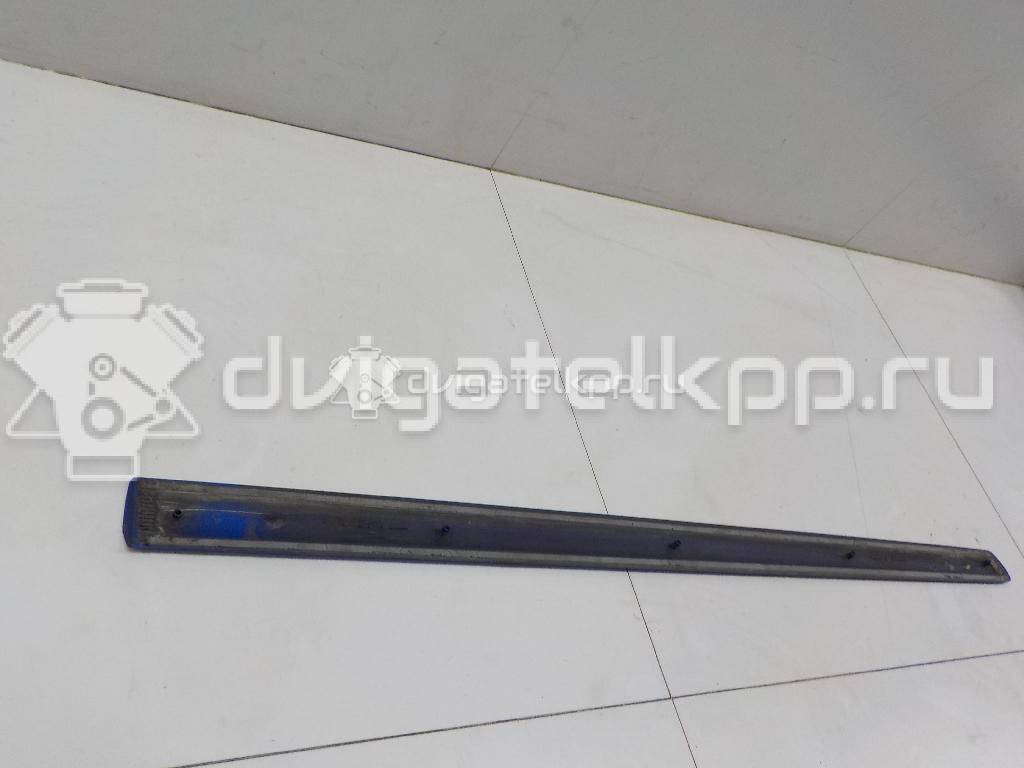 Фото Молдинг передней правой двери  6Q4853516AGRU для Volkswagen Polo {forloop.counter}}