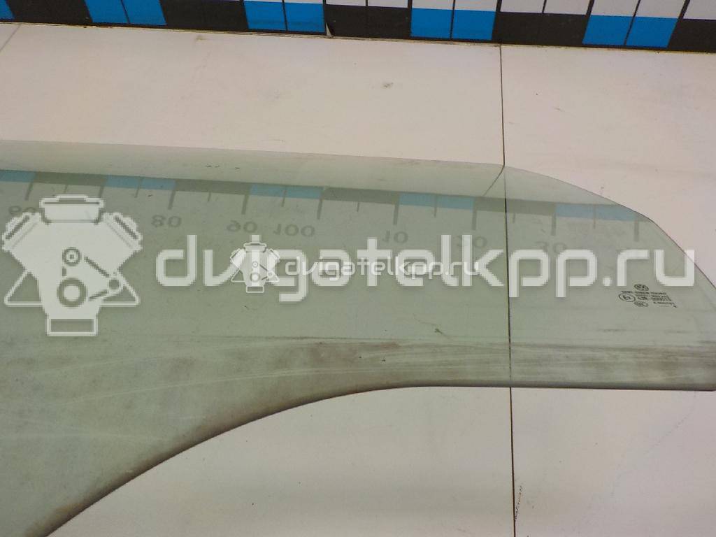Фото Стекло двери задней левой  6Q6845025C для Volkswagen Polo {forloop.counter}}