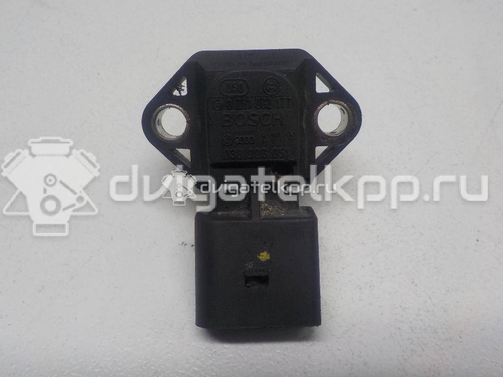 Фото Датчик абсолютного давления  038906051 для Volkswagen 1500,1600 / Scirocco / Tiguan / Touran / Amarok S1B {forloop.counter}}