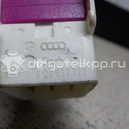 Фото Разъем  6Q0937727 для vw Polo