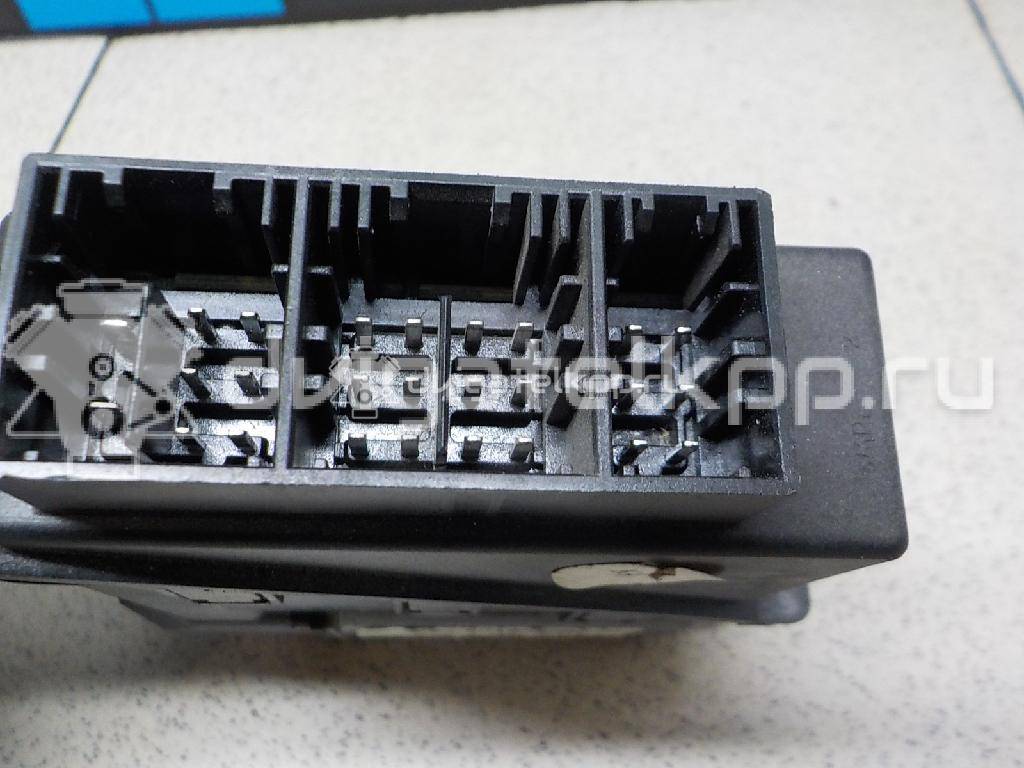 Фото Моторчик стеклоподъемника  6Q1959802A005 для vw Polo {forloop.counter}}
