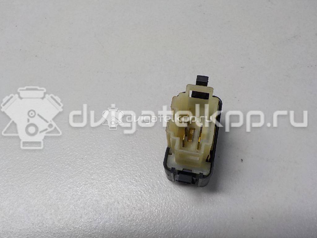 Фото Кнопка стеклоподъемника  7M0959855A01C для vw Sharan {forloop.counter}}