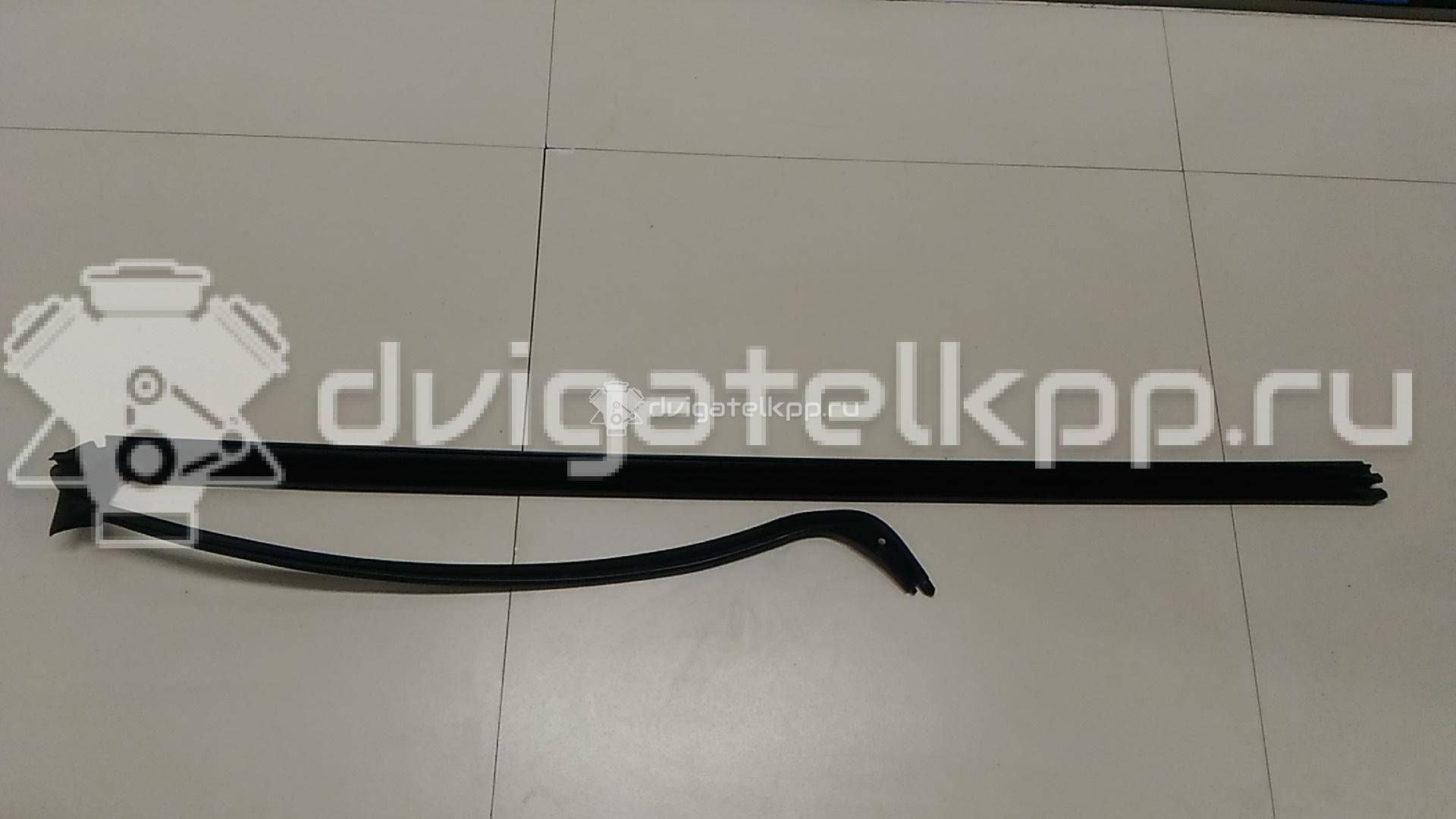 Фото Уплотнитель двери  1K8837480E5AP для vw Scirocco {forloop.counter}}