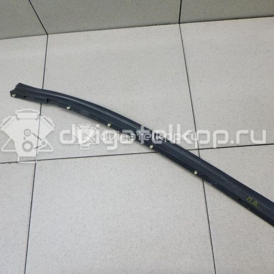 Фото Уплотнитель двери  1K8837716B для vw Scirocco