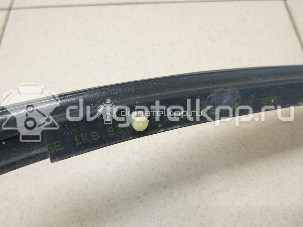 Фото Уплотнитель двери  1K8837716B для vw Scirocco {forloop.counter}}