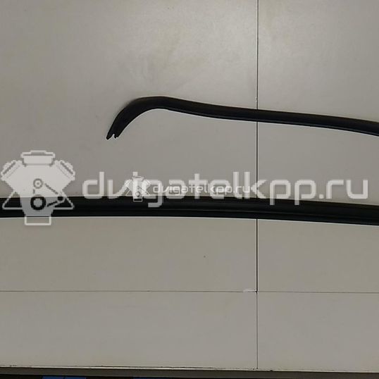 Фото Уплотнитель двери  1K8837479E5AP для vw Scirocco