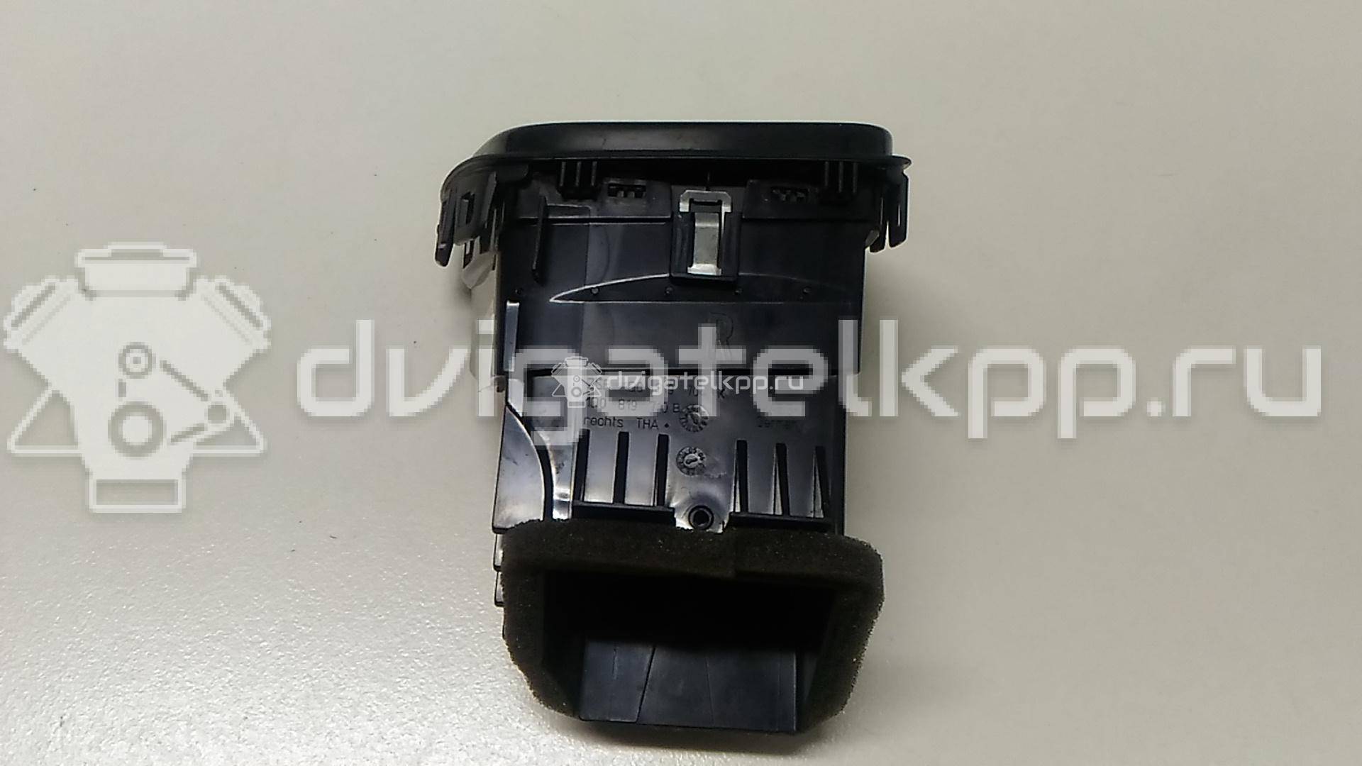 Фото Дефлектор воздушный  1Q0819704KYHX для vw Scirocco {forloop.counter}}