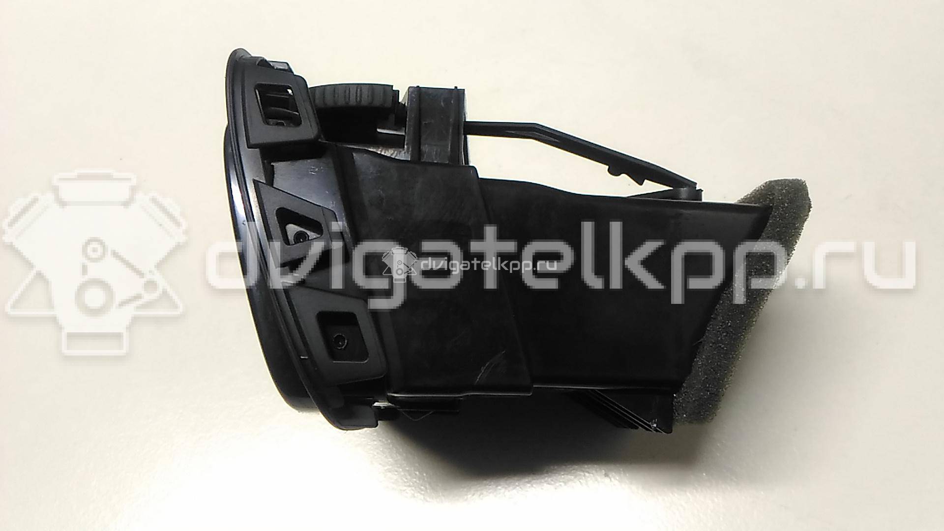 Фото Дефлектор воздушный  1Q0819704KYHX для vw Scirocco {forloop.counter}}