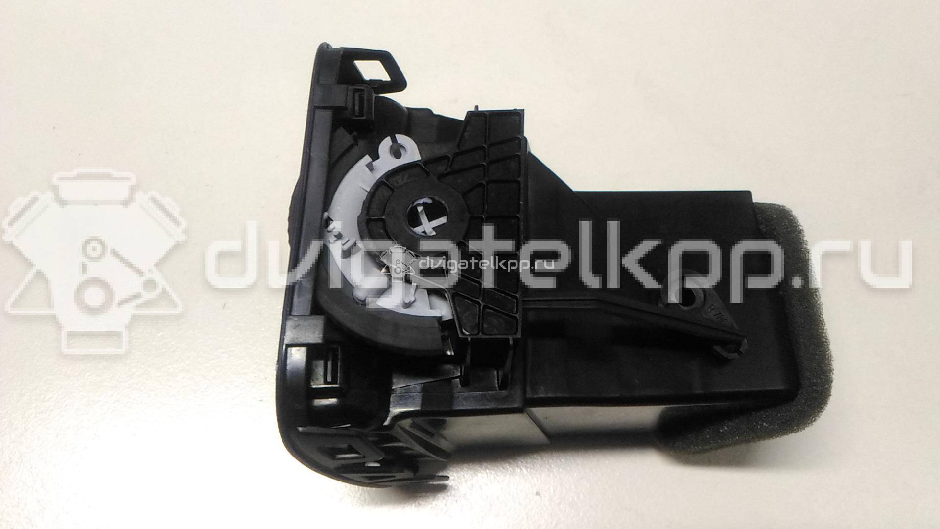 Фото Дефлектор воздушный  1Q0819704KYHX для vw Scirocco {forloop.counter}}