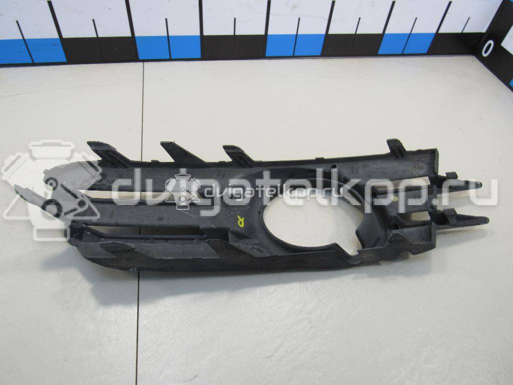 Фото Решетка в бампер правая  1K8853666C для Volkswagen Scirocco {forloop.counter}}