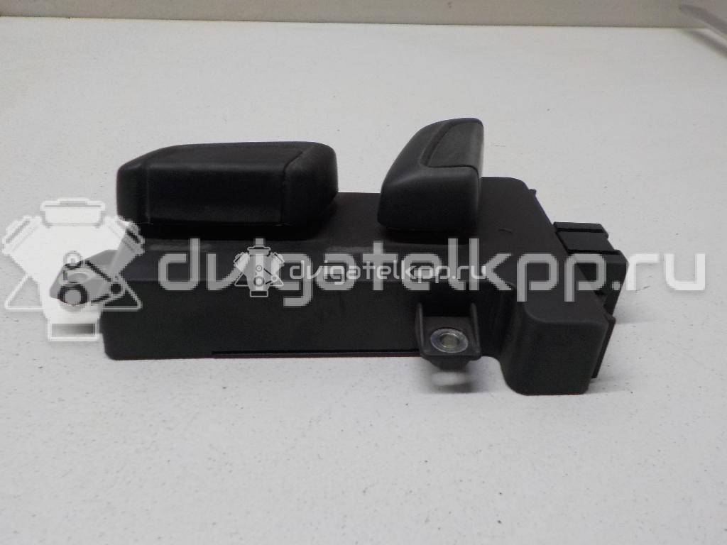 Фото Кнопка регулировки сиденья  7P6959747A для vw Touareg {forloop.counter}}