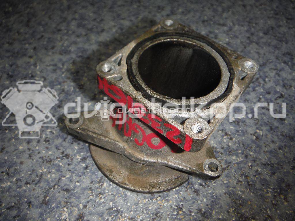 Фото Фланец для двигателя K7M 812 для Renault / Dacia 83-84 л.с 8V 1.6 л бензин 165785537R {forloop.counter}}