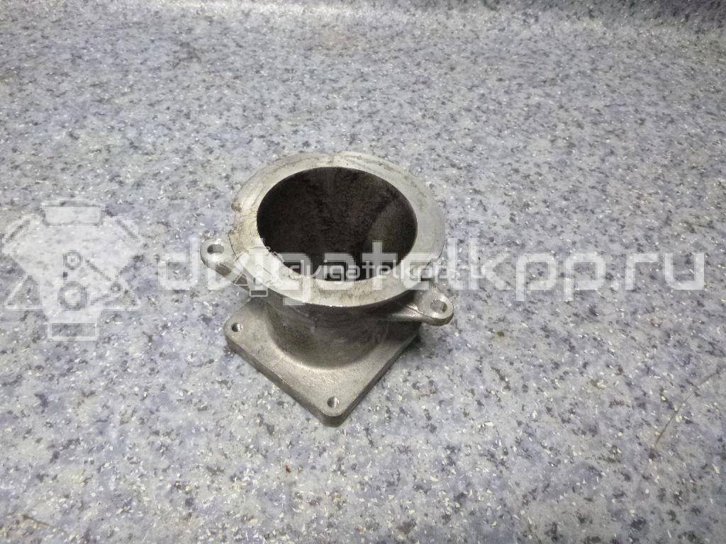 Фото Фланец для двигателя K7M 812 для Renault / Dacia 83-84 л.с 8V 1.6 л бензин 165785537R {forloop.counter}}