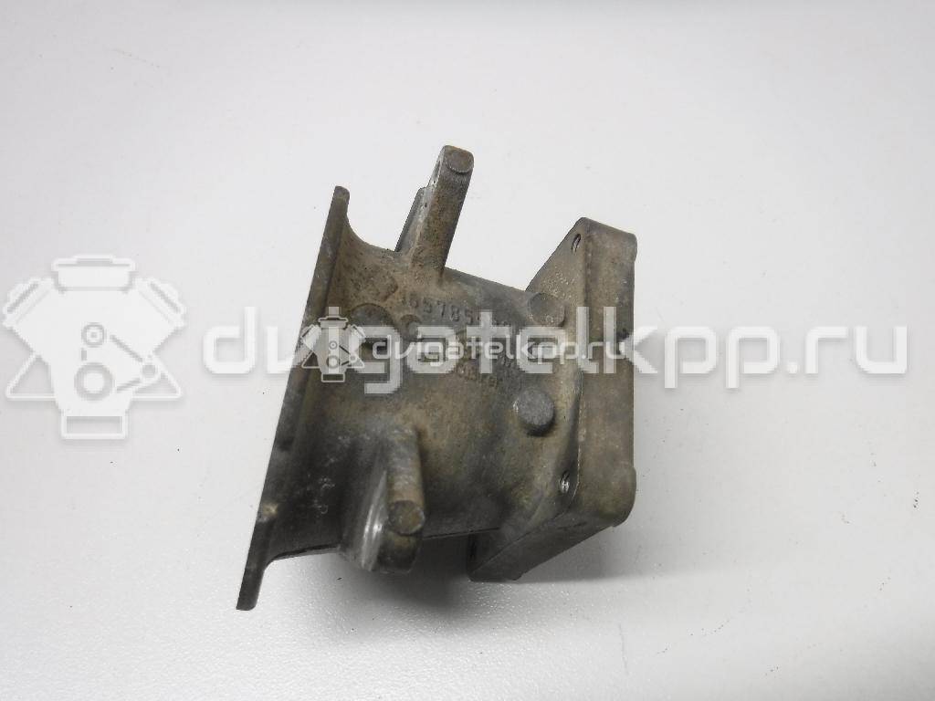 Фото Фланец для двигателя K7M 812 для Renault / Dacia 83-84 л.с 8V 1.6 л бензин 165785537R {forloop.counter}}