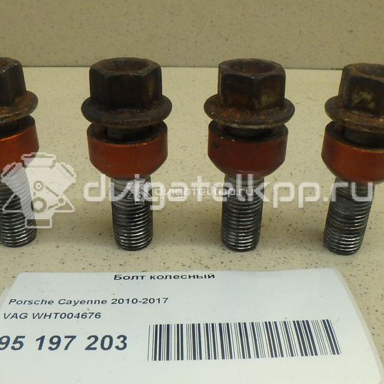 Фото Болт колесный  WHT004676 для Volkswagen Transporter / Multivan / Amarok S1B / Touareg