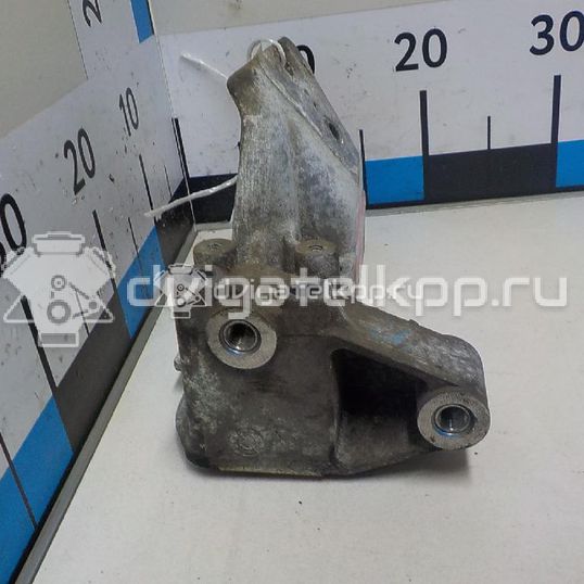 Фото Кронштейн двигателя правый  500394623 для iveco Daily