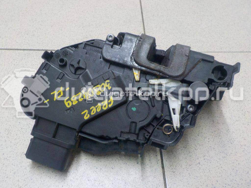 Фото Замок двери передней левой  lr011277 для jaguar XF {forloop.counter}}