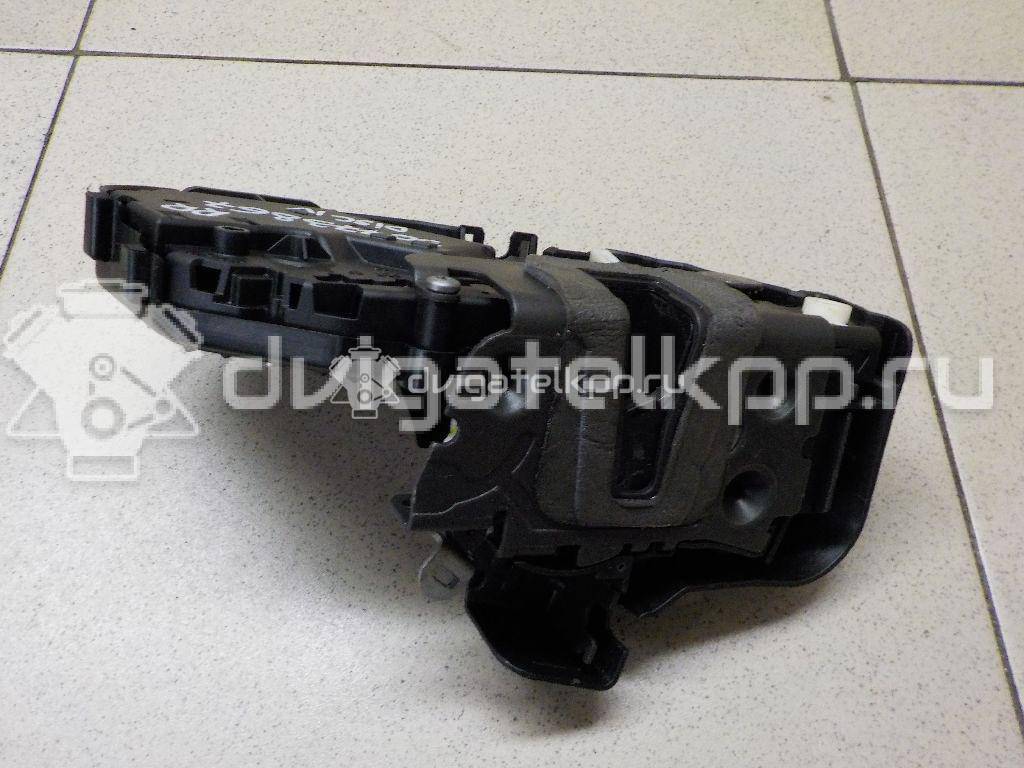 Фото Замок двери задней правой  LR011302 для jaguar XF {forloop.counter}}
