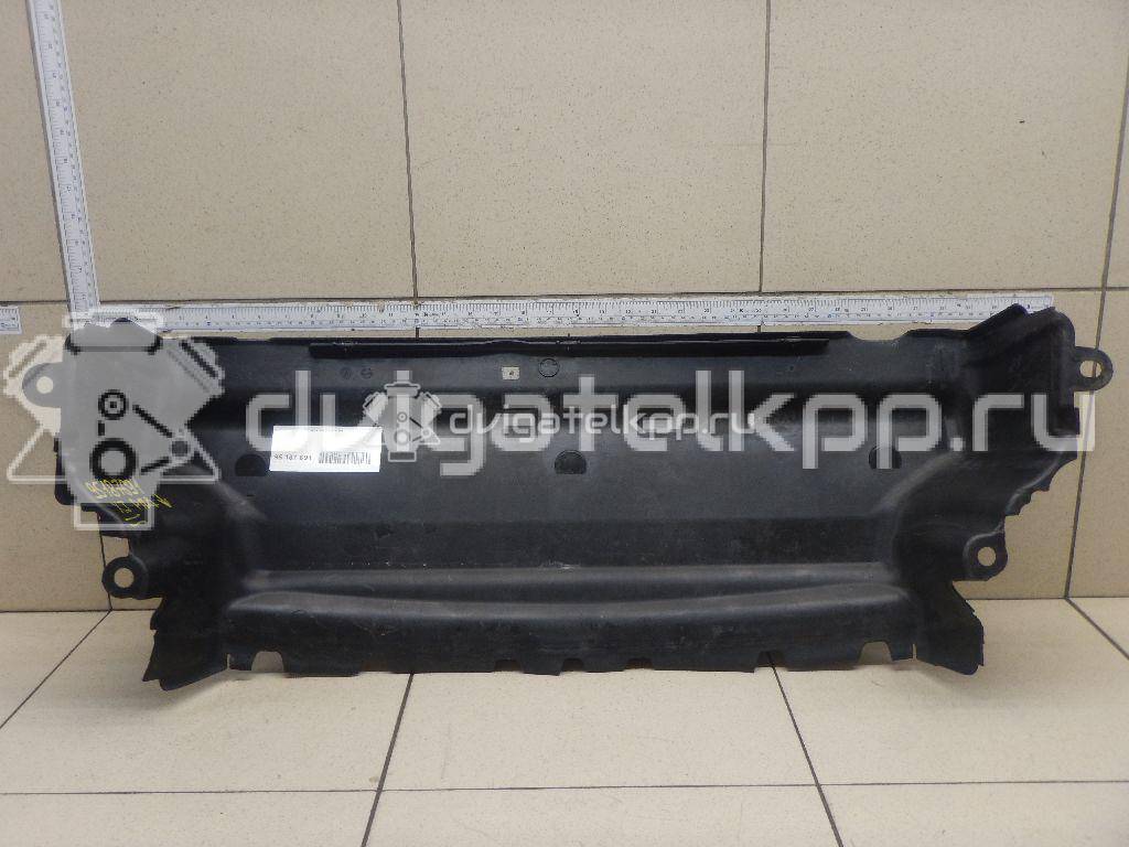 Фото Кожух радиатора  c2d5687 для jaguar XJ {forloop.counter}}