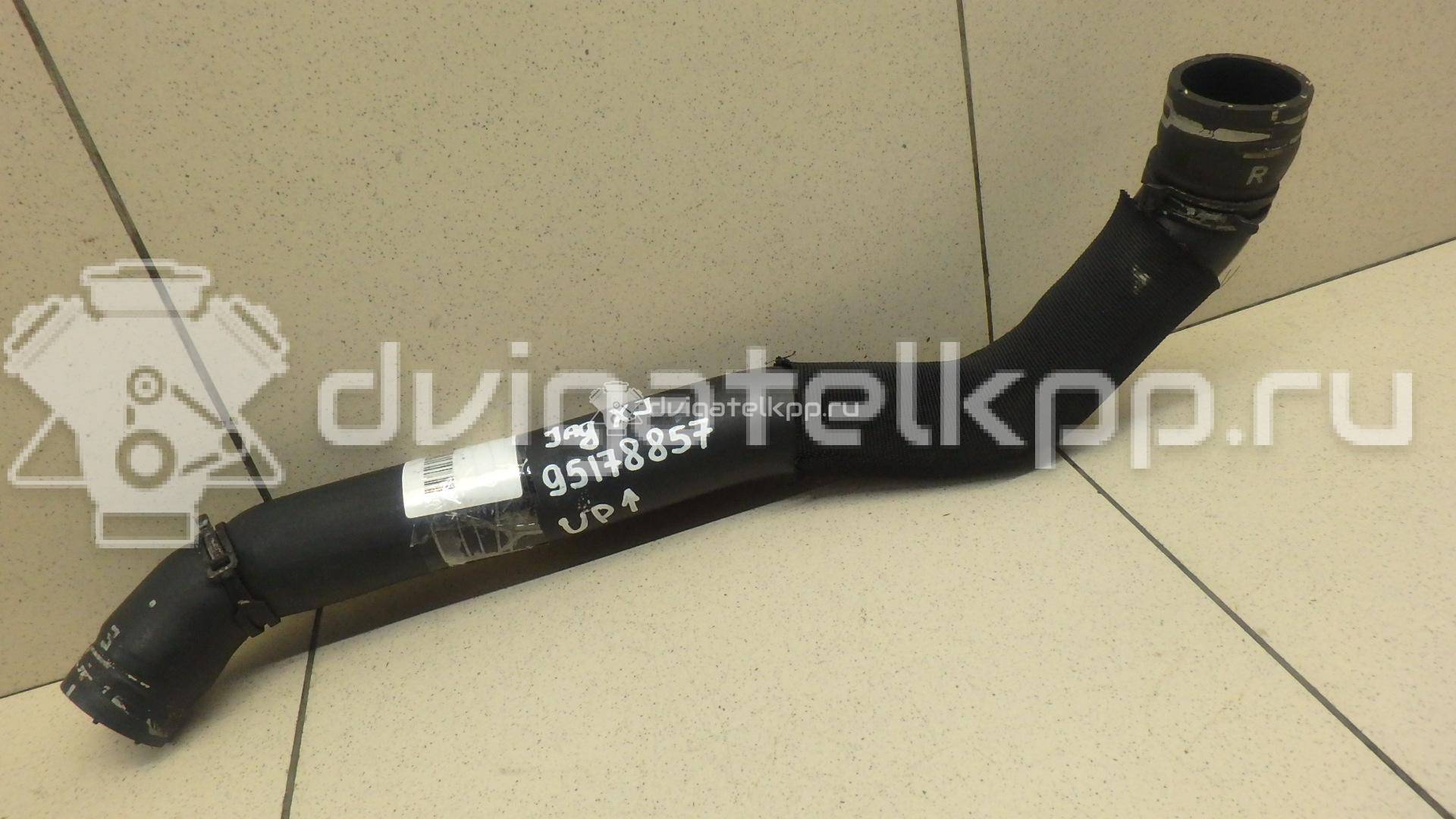 Фото Патрубок радиатора  c2d6004 для jaguar XJ {forloop.counter}}