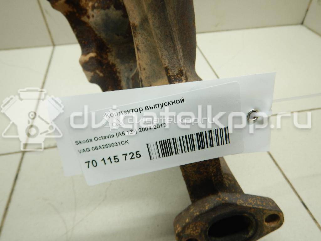 Фото Коллектор выпускной для двигателя BSE для Seat Leon 102 л.с 8V 1.6 л бензин 06A253031CK {forloop.counter}}