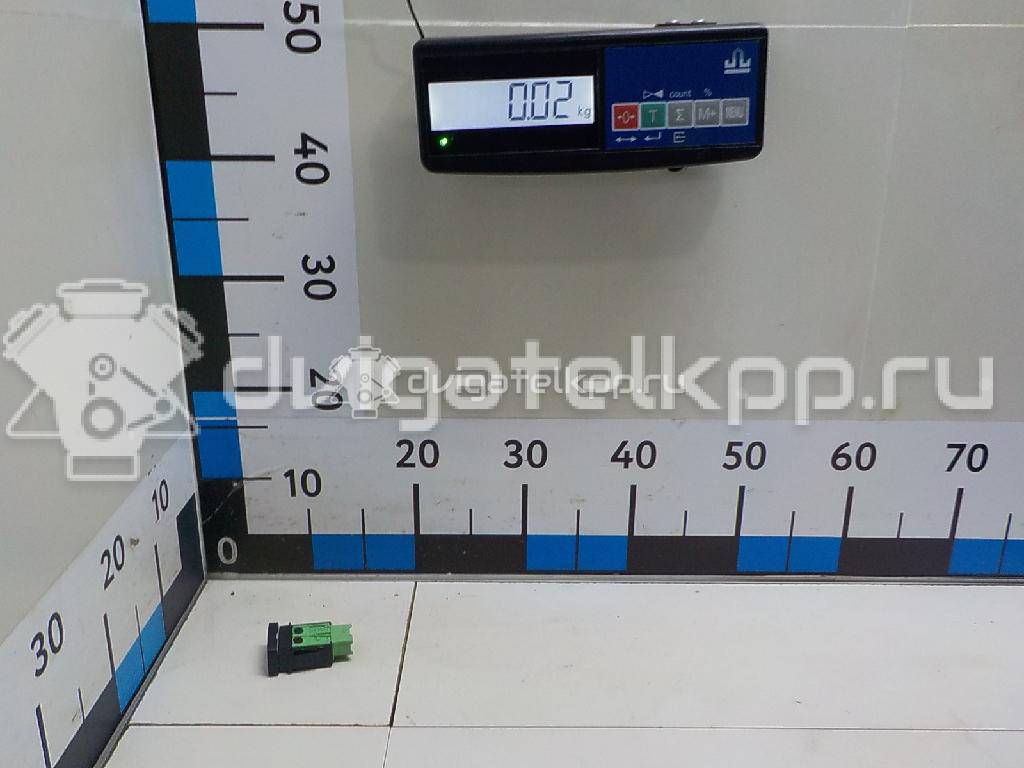 Фото Кнопка противотуманки  3727062J00 для suzuki Grand Vitara {forloop.counter}}