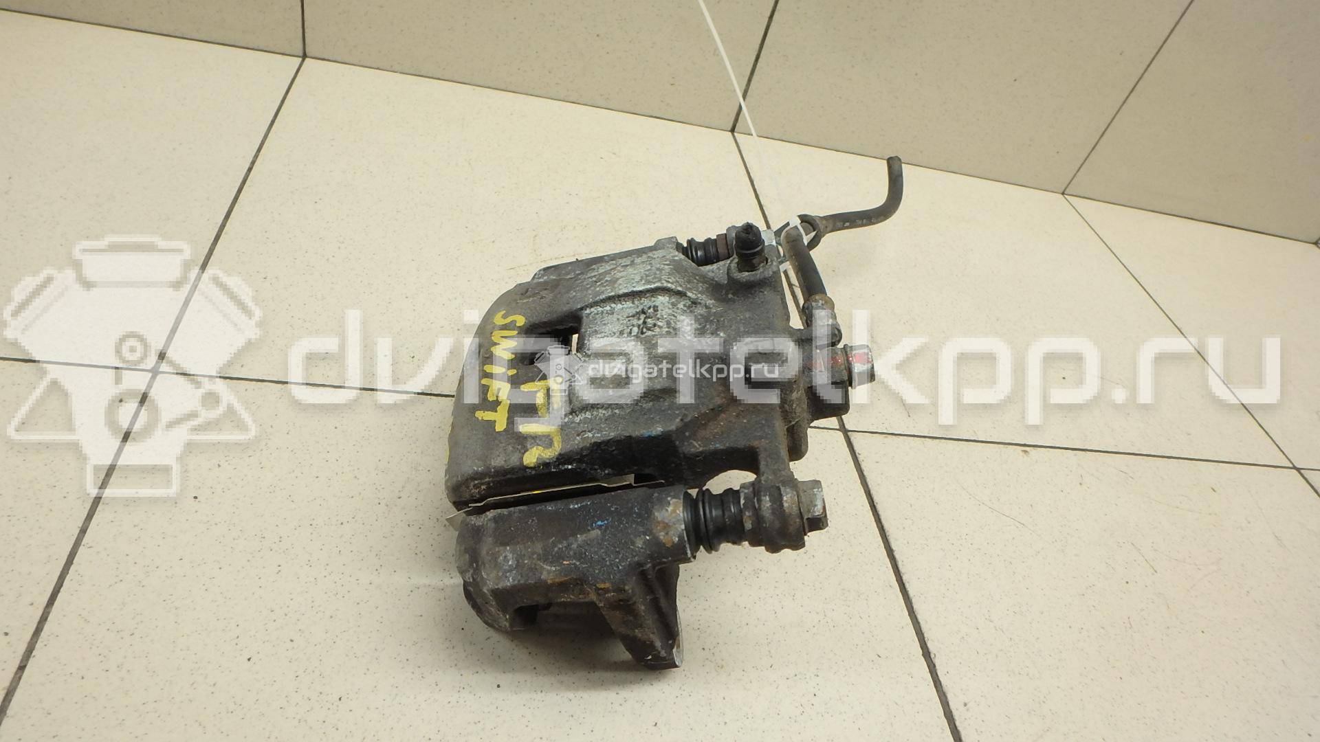 Фото Суппорт тормозной передний правый  5510168L00999 для Suzuki Alto / Swift {forloop.counter}}