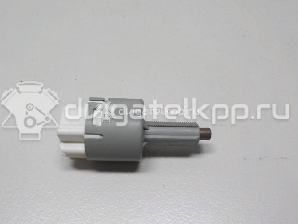 Фото Датчик включения стопсигнала  8434069025 для Toyota Dyna / Iq J1 / Land Cruiser / Hiace / Avensis {forloop.counter}}