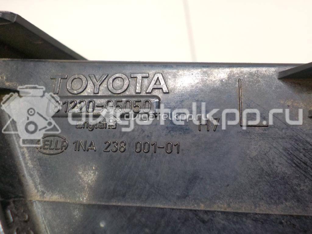 Фото Фара противотуманная левая  8122005050 для Toyota Avensis {forloop.counter}}